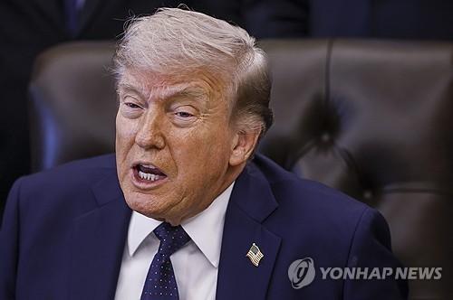 Trump Threatens UK with Massive Tariffs Over 'Digital Tax Maintenance'