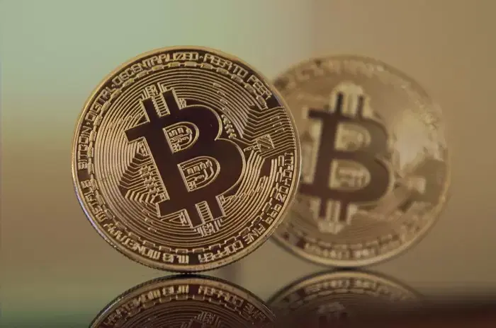 Crypto YouTubers: "Bitcoin's bottom was $60,000"