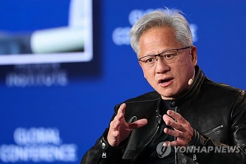 Despite Nvidia's 65% Sales Surge... Jensen Huang's Compensation Decreased by 27% to 54 Billion Won
