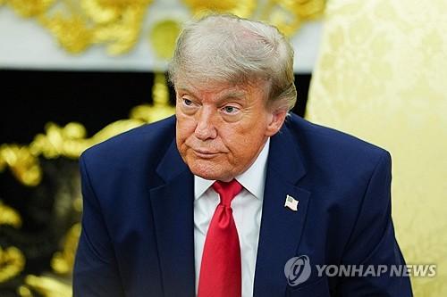 트럼프 상호관세 멈춰세운 美대법, 출생시민권 금지도 제동거나