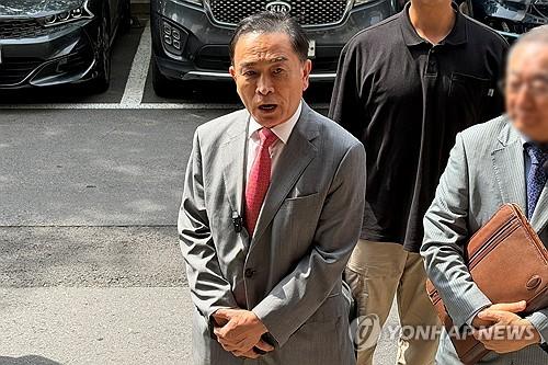 5-Year Prison Sentence Sought for Eldest Son of Former Lawmaker Thae Yong-ho in '1.4 Billion Won Virtual Asset Fraud'