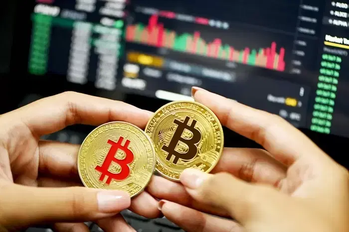 Bitcoin (BTC) Spot ETF Sees $999 Million Surge... Eyes Breaking $90,000