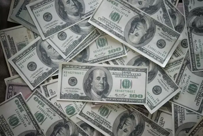 US, 1990s Interest Rate Hike Cycle Replayed?...Benjamin Cowen "Strong Dollar Revival Imminent"