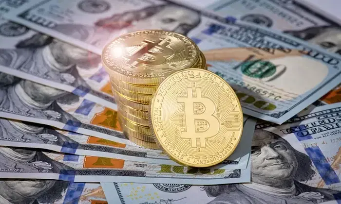 "Interest Rate Cut and CLARITY Act are Dual Boons" Bitcoin Forecasted to Enter Major Bull Market