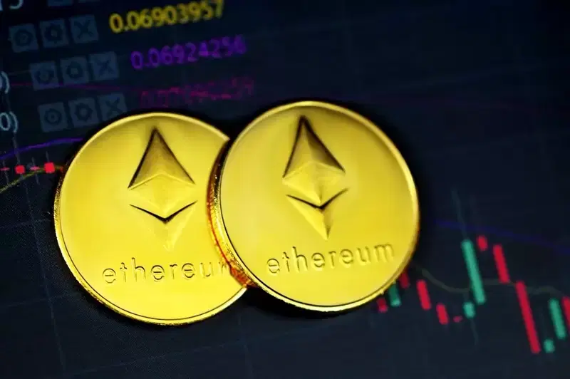 Even $2,000 is risky... Ethereum needs to surpass '$2,500' to show hope