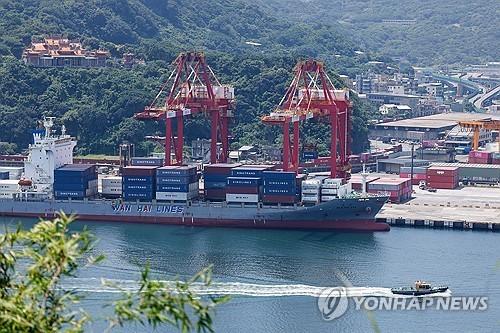 US exempts tariffs on some Taiwanese imports... implementing trade agreement in February