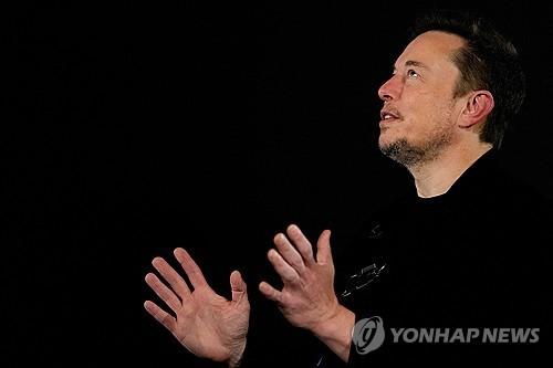 NYT "머스크의 다음 행보는 스페이스X·테슬라 합병 가능성"