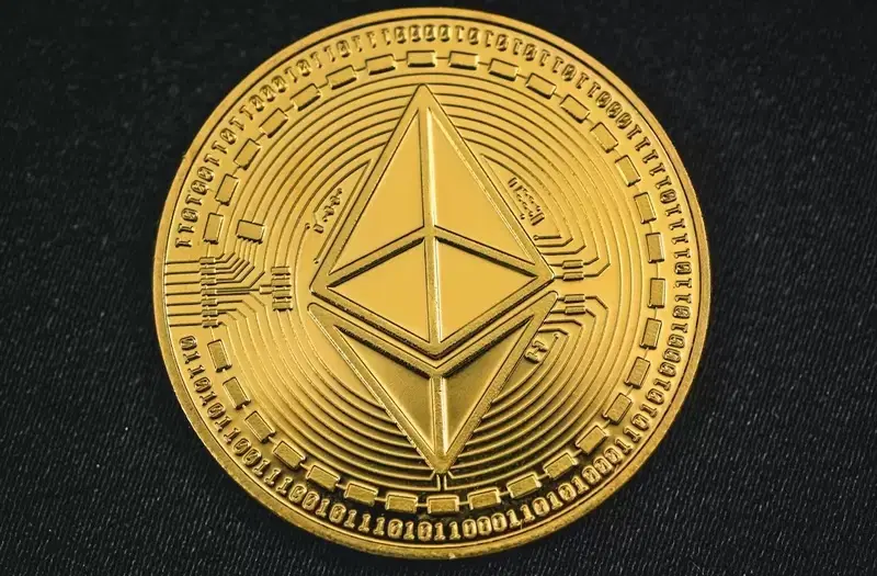 알트코인 5년 횡보 균열...이더리움(ETH), 대반전 시험 돌입