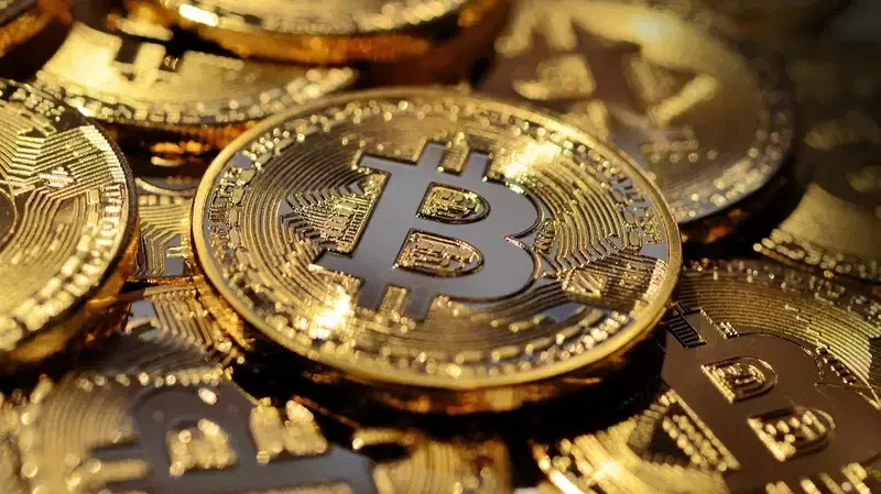 비트코인(BTC), ‘약세장 천장’ 뚫었다..."다음 벽은 8만 3,000달러"