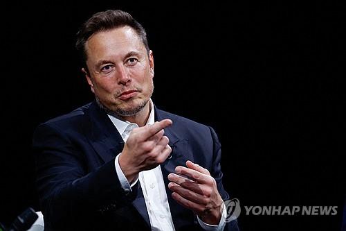 머스크, '스타링크 외면' 델타 CEO에 "직 잃게 될 것" 독설